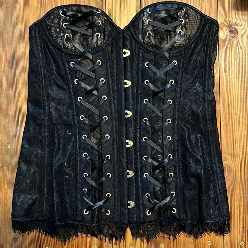 NWOT Lace Corset